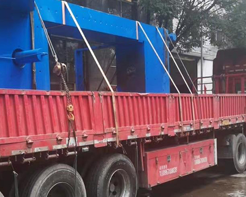 冷等靜壓機發貨